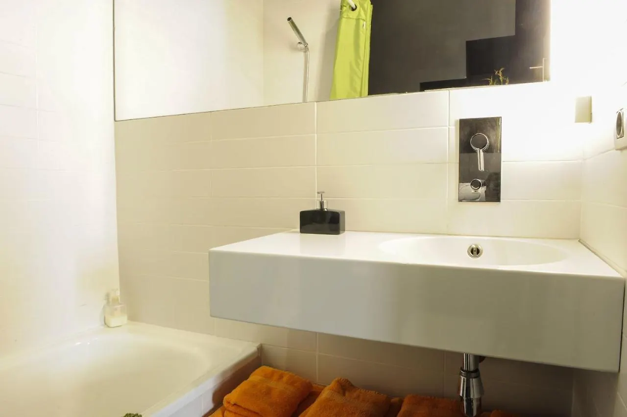 Beautiful, Bright, Spacious And Centric Loft Barcelona Spain